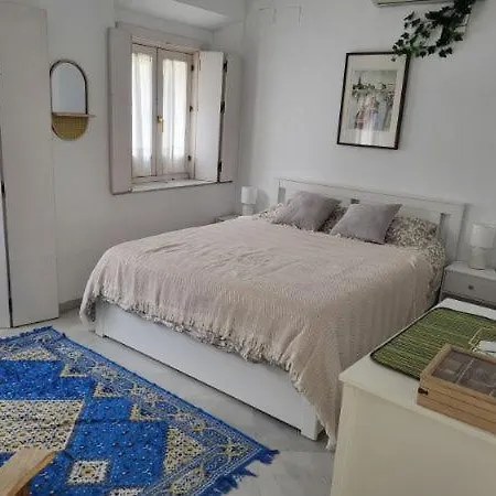 Wakeup Sevillaapartment Buitenkant foto
